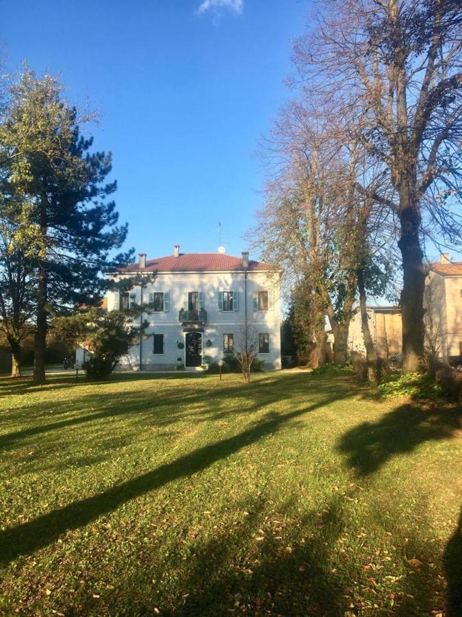 Villa Manto Mantua Buitenkant foto
