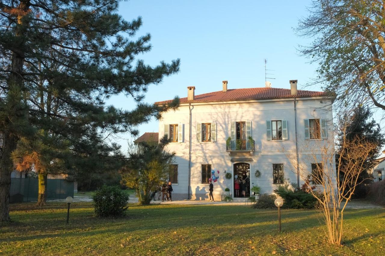 Villa Manto Mantua Buitenkant foto